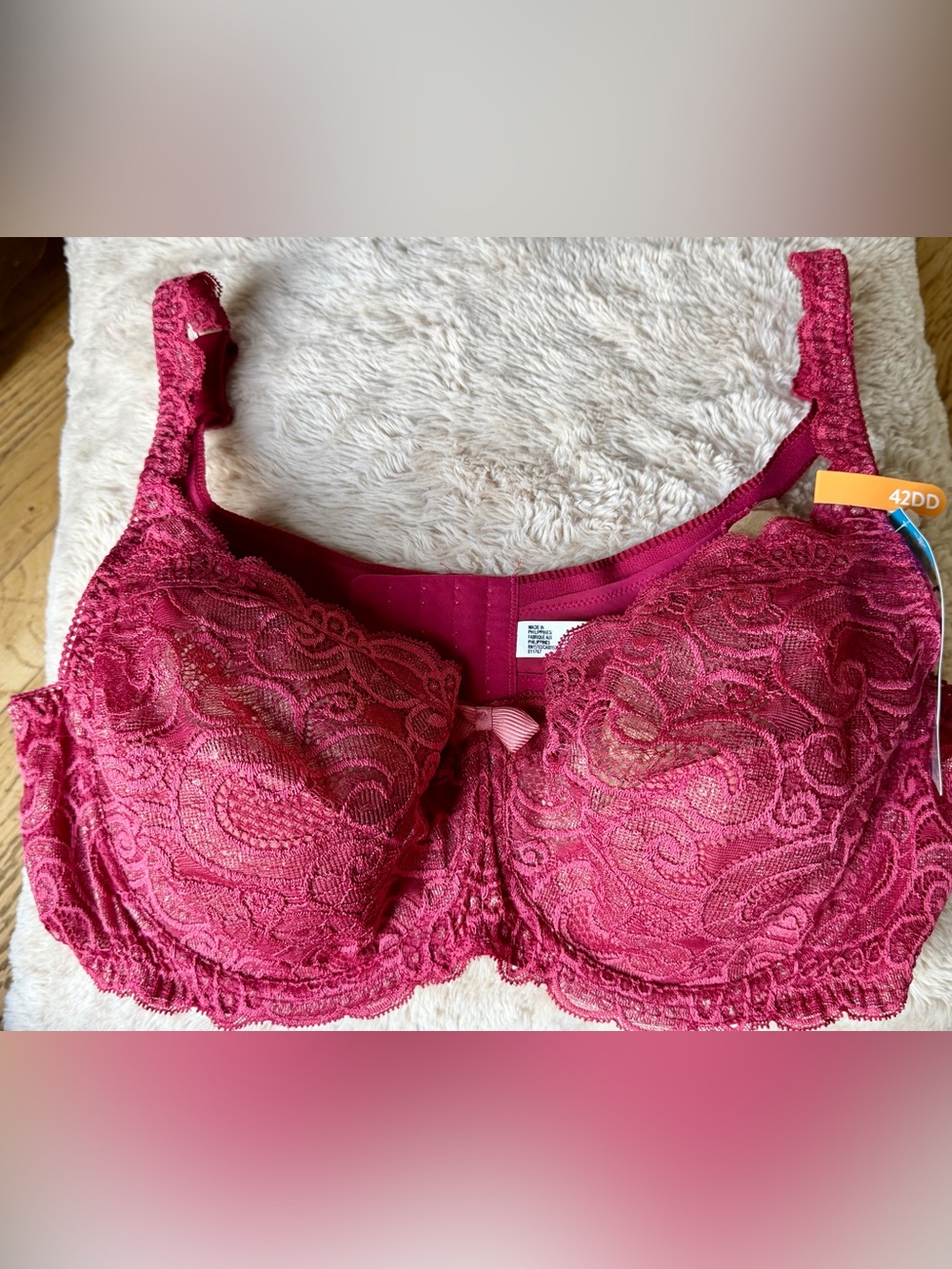 Playtex Lace Underwire Bra in Raspberry - Picture 3 of 16